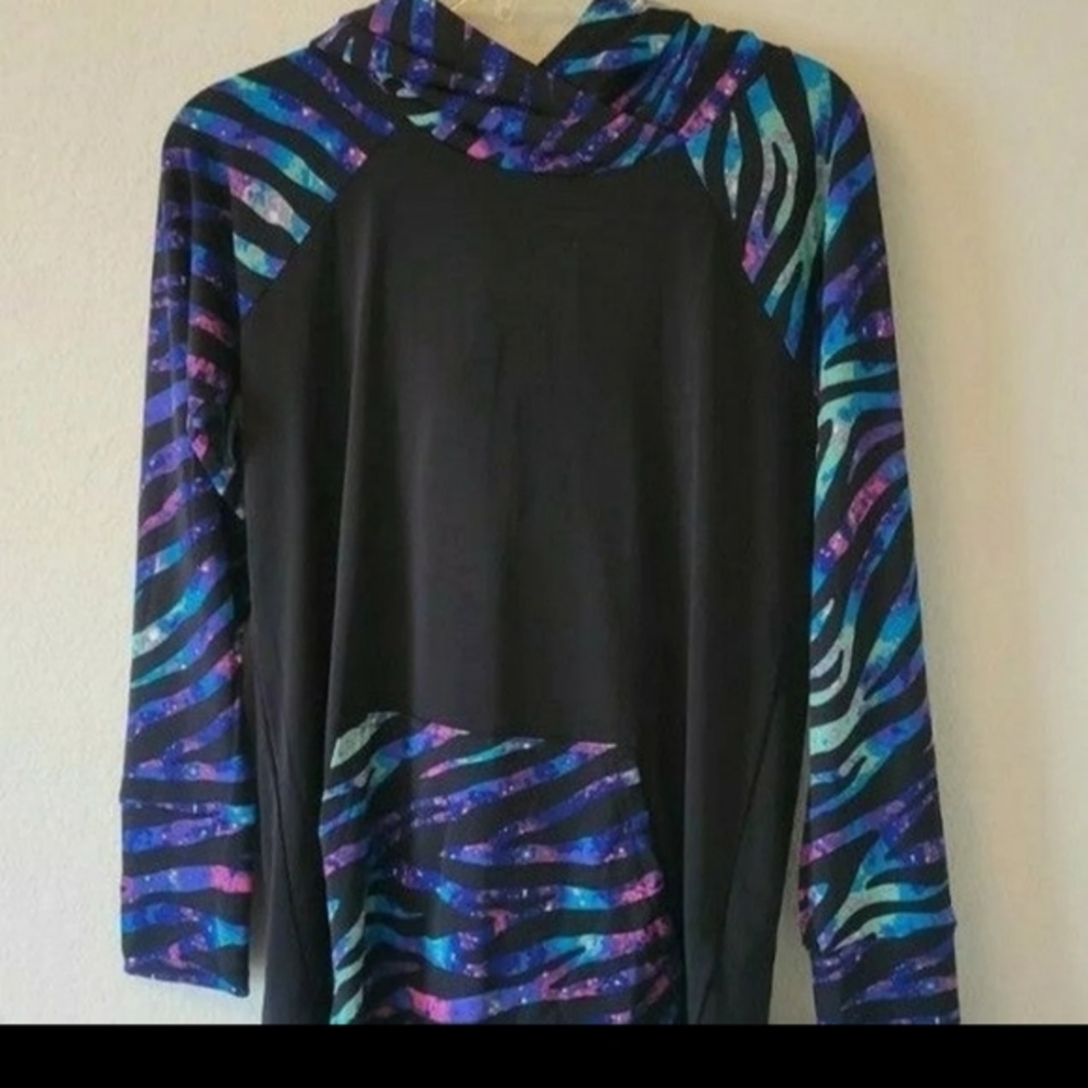 Htf Lularoe Galaxy Rainbow Amber Hoodie